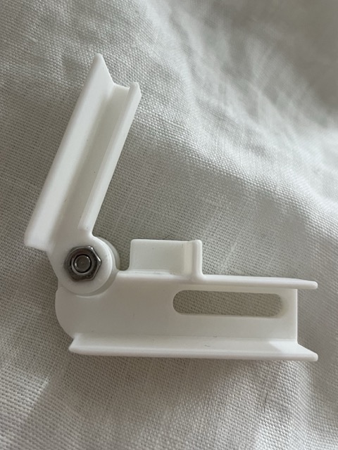 hinge detail